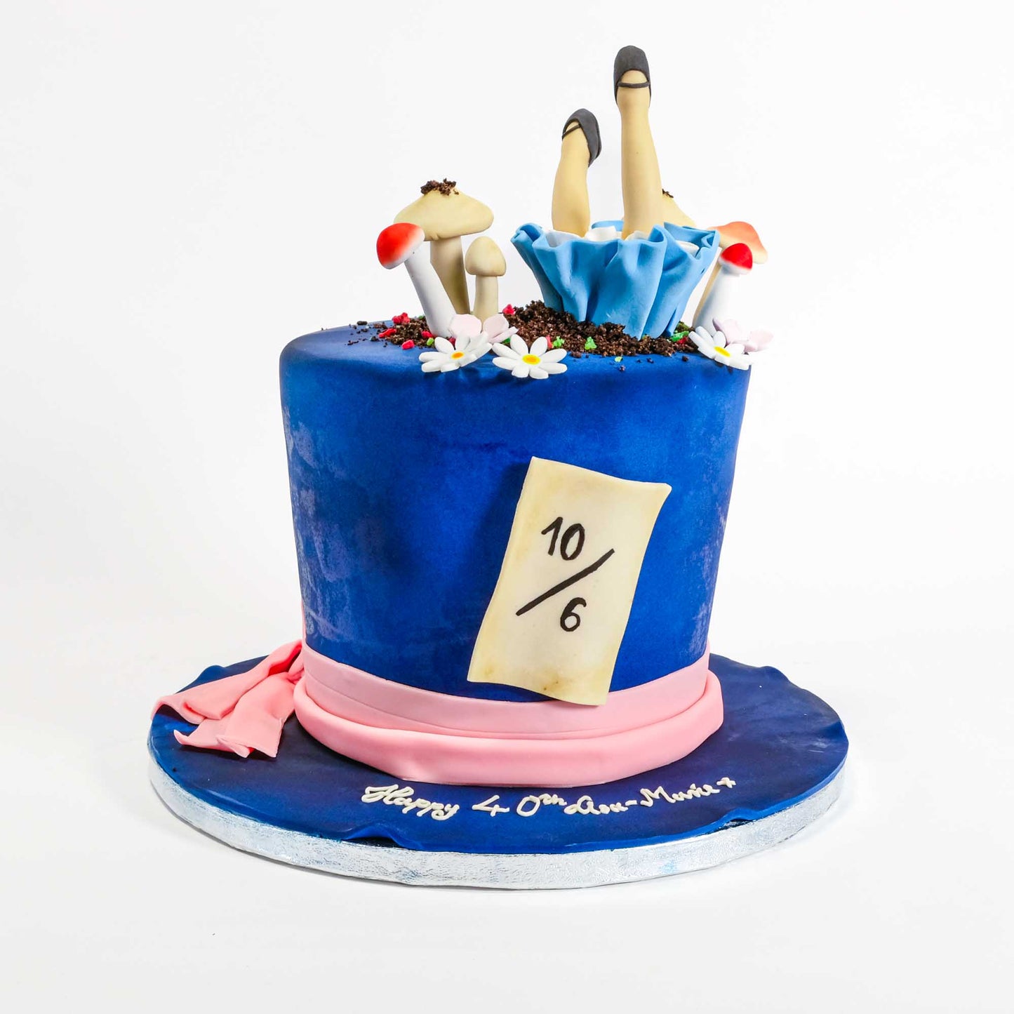 Alice in Wonderland Cake